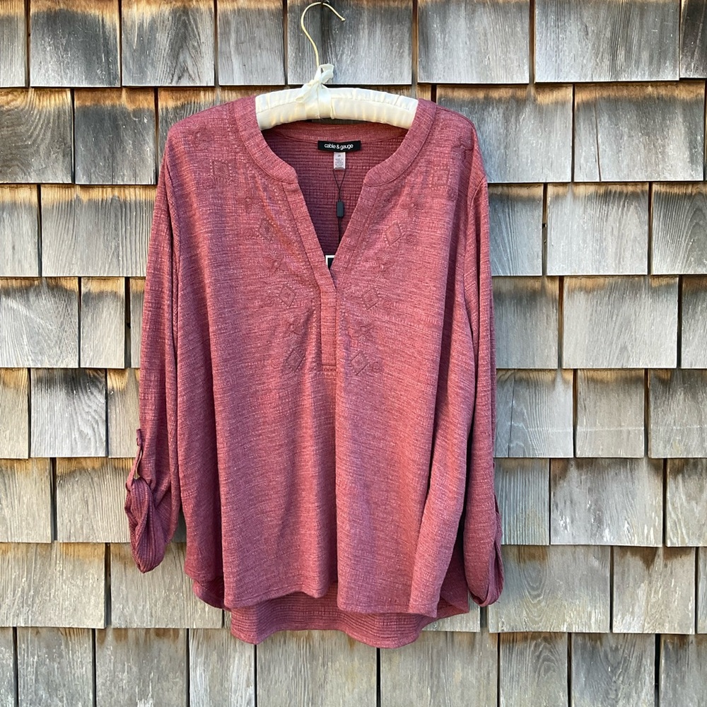 Cable & Gauge Mauve Embroidered Blouse